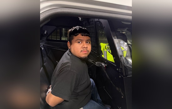 Harris County Deputy Constable Apprehends DWI Suspect on Fallbrook Dr.