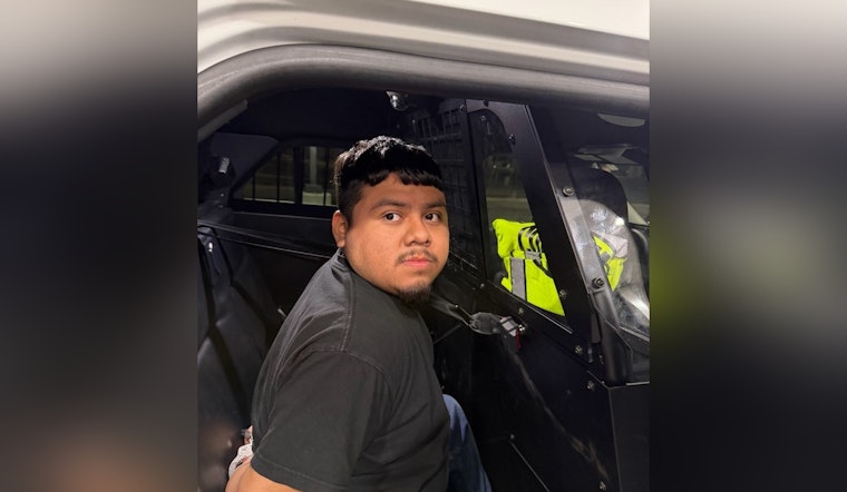 Harris County Deputy Constable Apprehends DWI Suspect on Fallbrook Dr.