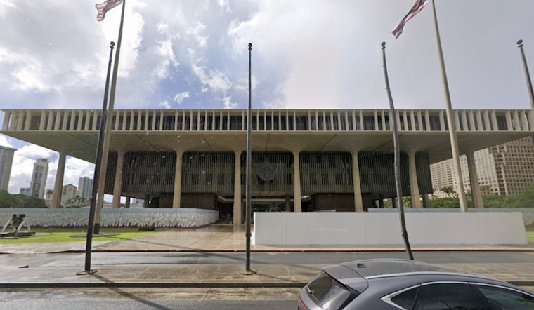 Hawaii Citizens Rally for Probe into $35K Cash Payment to Unnamed State Lawmaker