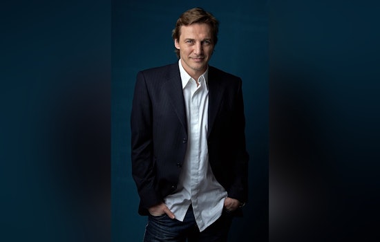 Hockey Legend Sergei Fedorov's No. 91 Ascends to the Rafters at Little Caesars Arena in Detroit