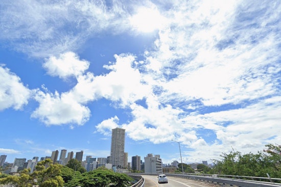 Honolulu Forecast Sees Warmer Week as Southeast Winds Replace Trades With Increased Rainfall Ahead