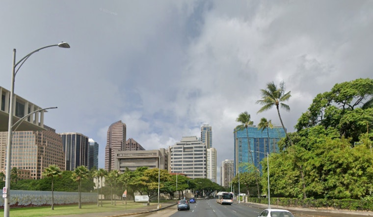 Honolulu Week Starts Gray As Surf Pounds And Showers Line Up