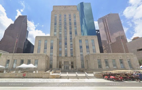 Houston City Hall Meltdown As Anti‑ICE Crowd Cut Off At The Mic
