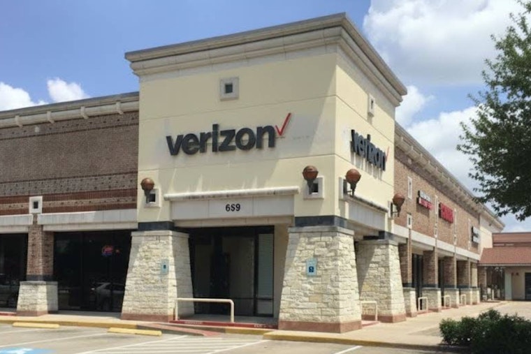 Houston Fans Brace As Verizon Triggers Free World Cup Ticket Frenzy