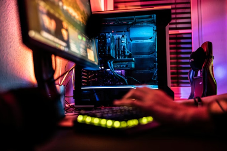 Houston In Their Sights, European Esports Cafe Friendly Fire Plans Five Local Hotspots