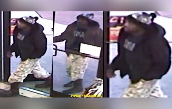 Houston Police Seek Public's Help to Identify Suspected Robber in North Freeway Department Store Incident