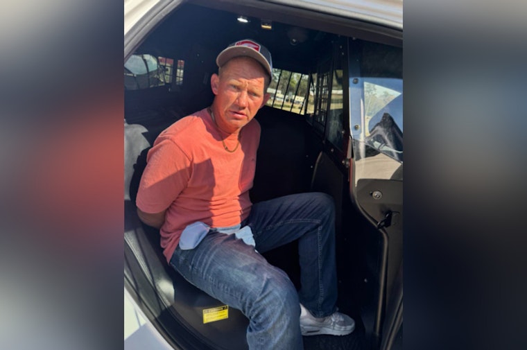 Houston Traffic Stop Leads to Arrest of Man with Active Felony Warrants
