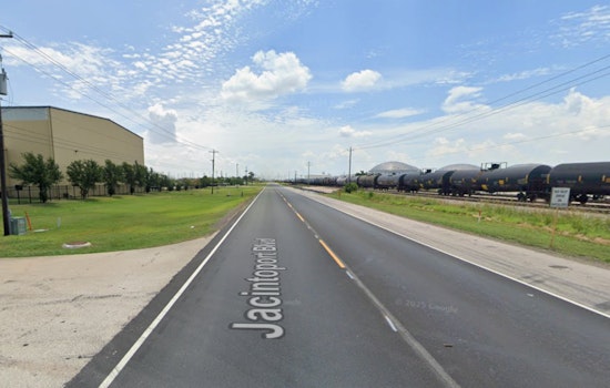 Houston Worker Suffered Burns in Sulfuric Acid Leak, Lawsuit Alleges BWC Terminals Neglected Safety Alerts
