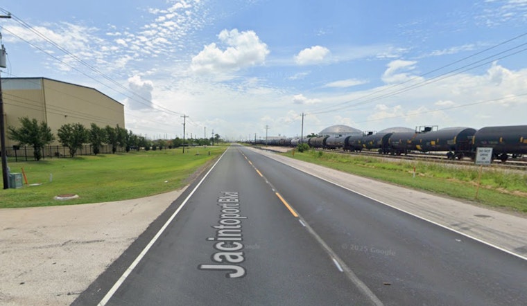 Houston Worker Suffered Burns in Sulfuric Acid Leak, Lawsuit Alleges BWC Terminals Neglected Safety Alerts