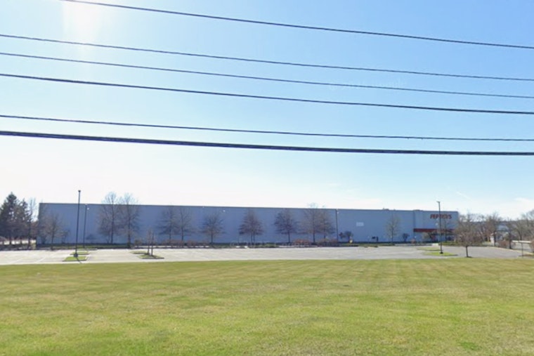 Hudson Valley Community Rallies Against Proposed ICE Facility in Chester Amid Fears of Increased Federal Enforcement