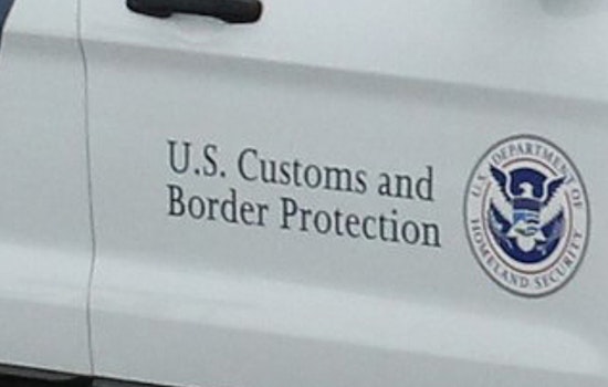 ICE Bus Briefly Turns Buda City Hall Into Immigration Staging Zone