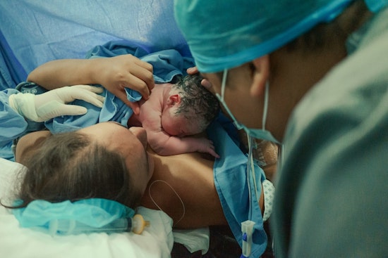 Illinois Moms Are Dying At Alarming Rates, With Black Women Bearing The Brunt