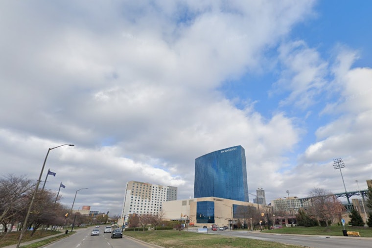 Indianapolis Braces for Weather Whiplash, From Sunny Skies to Thunderstorms and Snow