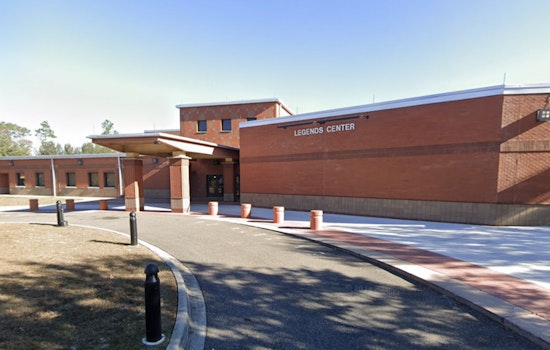 Jacksonville Opens Legends Center Warming Center During Arctic Freeze with JTA Transportation Available