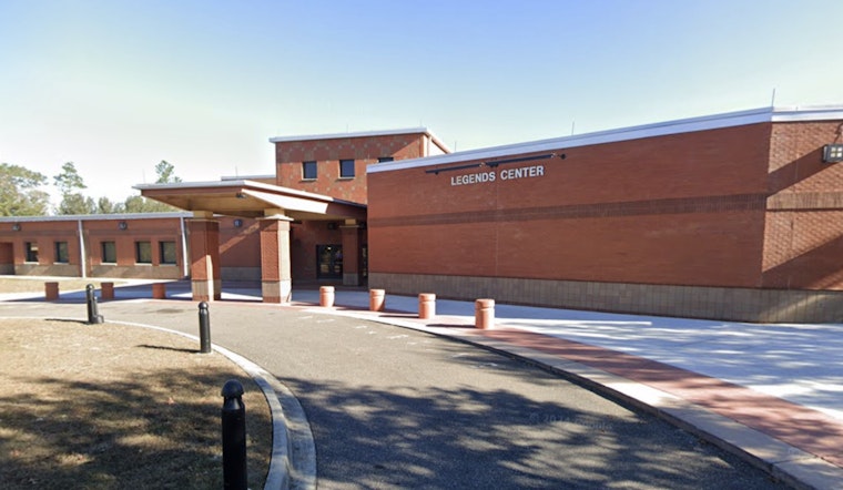 Jacksonville Opens Legends Center Warming Center During Arctic Freeze with JTA Transportation Available