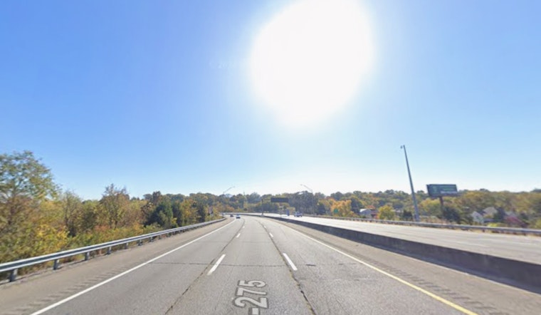 Knoxville Forecasts Mild Week with Varied Chances of Showers, NWS Reports