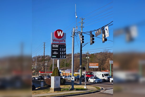 Knoxville Police Department Marks First Surveillance Camera Installation for New Real Time Information Center