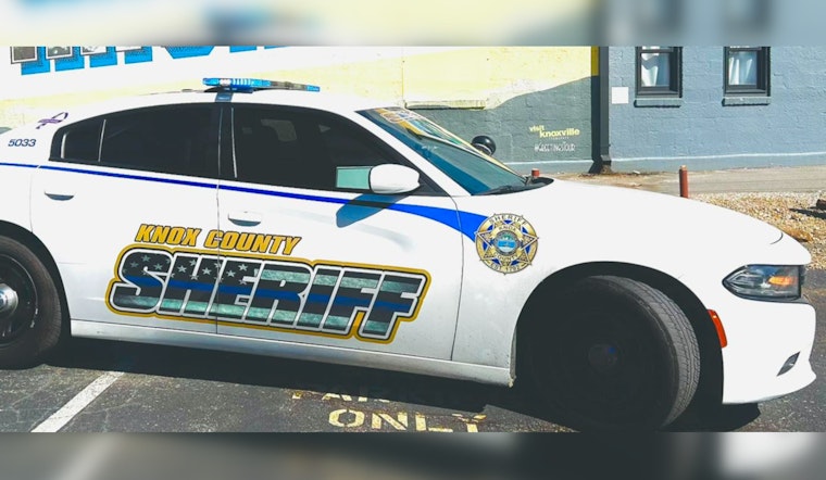 Knoxville ‘Beauty Bandits’ Busted With $18K Stash On I-40, Cops Say
