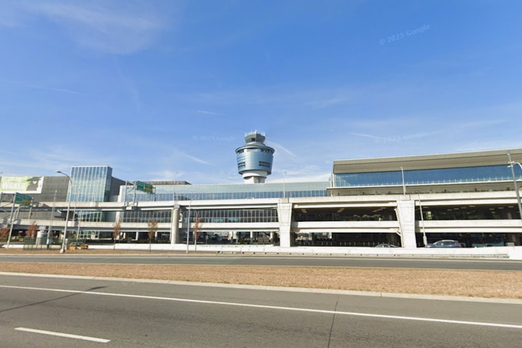 LaGuardia Airport Resumes Operations as NYC Airports Recover from Severe Snowstorm