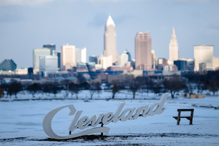 Lake-Effect Snow Hits Ashtabula, Erie, and Crawford Counties, Clearing Skies Expected Sunday