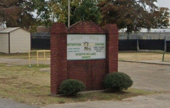 Lake Providence Manhunt After Six Inmates Escape River Bend Jail