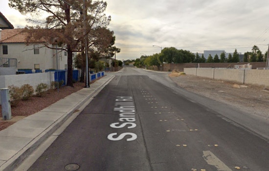 Las Vegas Eviction Erupts As Constable Shoots Machete-Wielding Man