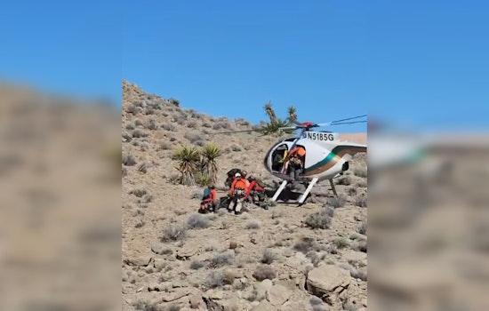 Las Vegas Search and Rescue Execute Aerial Evacuation for Injured Mountain Biker on Flow Job Trail