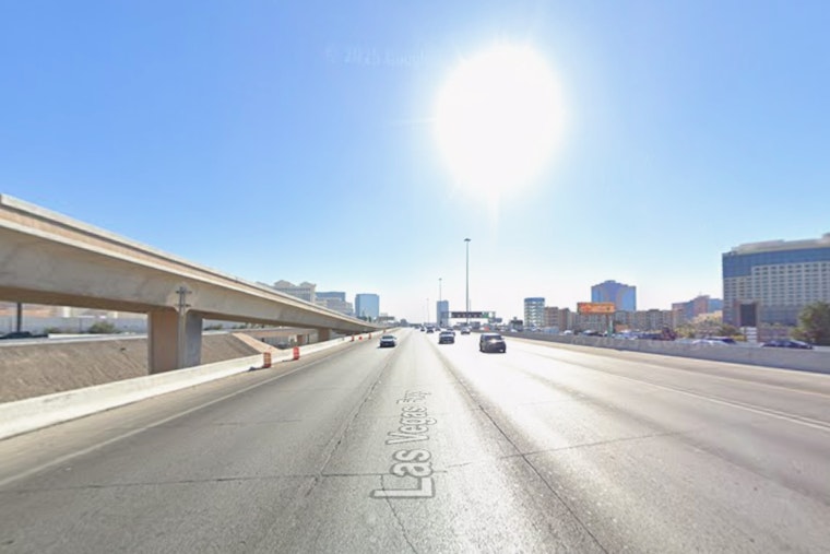 Las Vegas Weather, Clear Night, Gusty Winds, Cooler Sunday