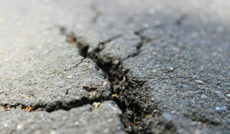 Late-Night Quake Rattles Mauna Loa, Spares Big Island From Damage