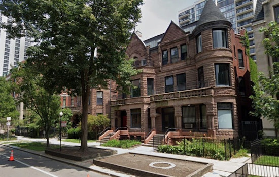 Latin School Bails On Gold Coast Mansion Play, Lists Dearborn Row For Sale