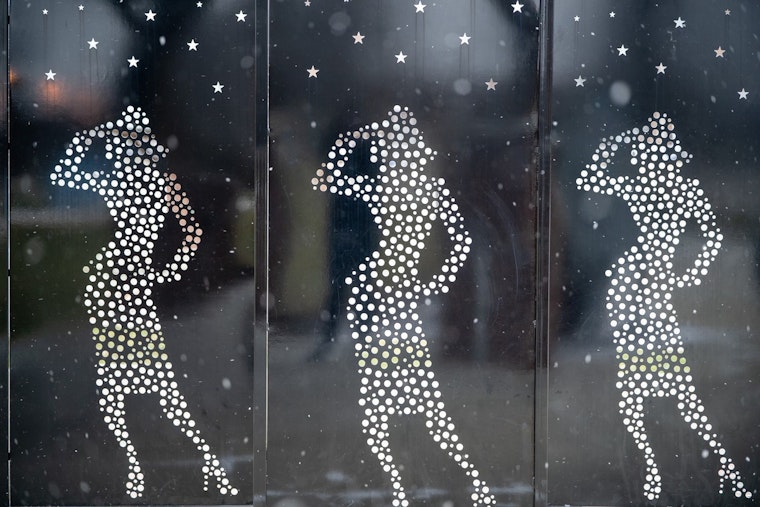 Lawrence, Indiana Honors WWII-era USO Performances with 'USO Girls' Art Installation at Fort Ben Cultural Campus