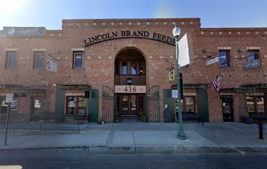 Lincoln's Brand Feeds Block Scores 28-Tap Trax Takeover