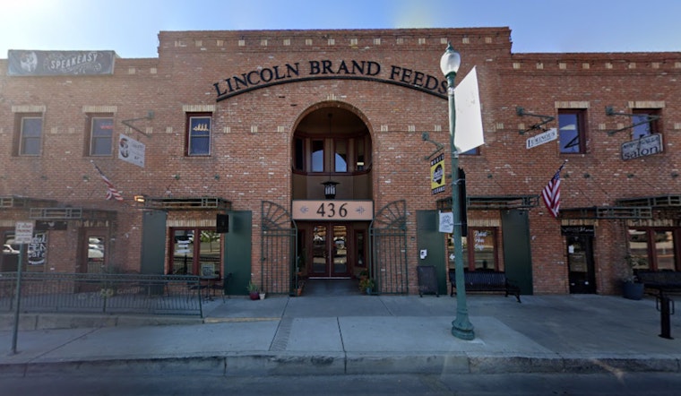 Lincoln's Brand Feeds Block Scores 28-Tap Trax Takeover