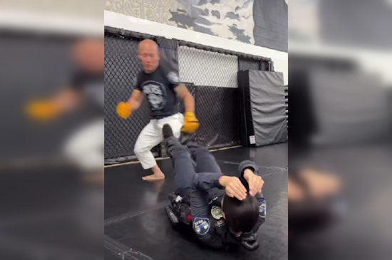 Lynnwood WA Police Host Free Self-Defense Classes for Women, Empowering Community Through Jiu Jitsu Techniques