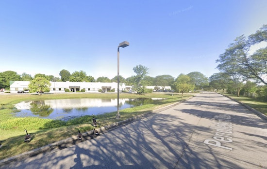 Man Dies, Two Children Rescued After Car Plunges Into Indianapolis Retention Pond