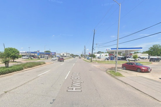 Man Gunned Down Outside Old Spanish Trail Bar As Houston Cops Hunt Killer