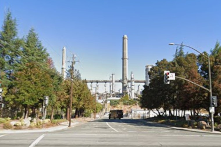 Martinez Refinery Stench And Flaring Rattle East Bay Neighbors