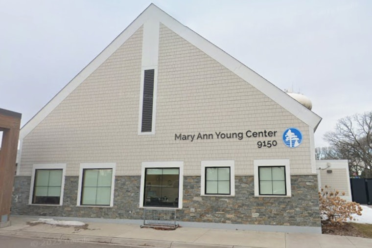 Mary Ann Young Center in Blaine Offers Tech-Savvy Help for Seniors with Winter Tech Lab Sessions