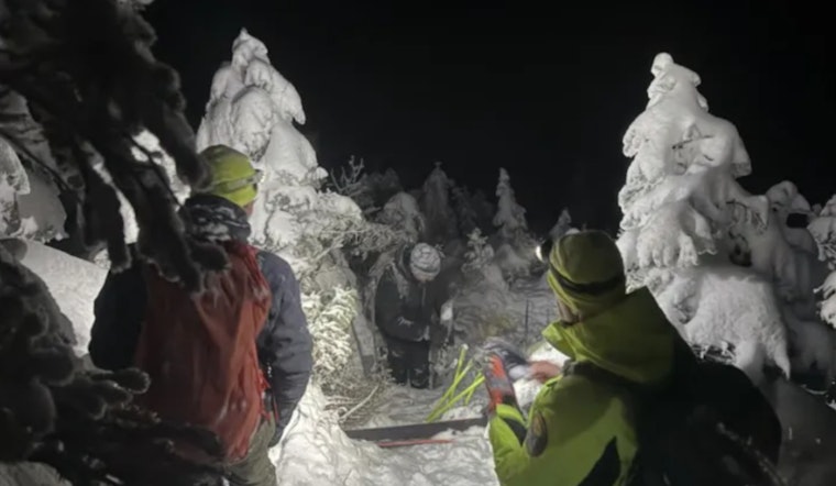 Massachusetts Skiers Rescued After Harrowing Experience on New Hampshire's Mount Moosilauke