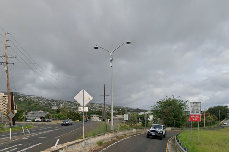 Maui County Battling Persistent Showers, Big Island on Alert for Flooding as Unsettled Weather Continues