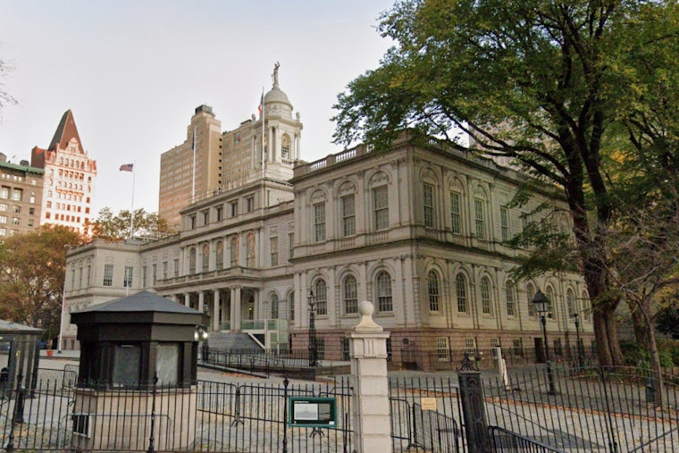 Mayor Mamdani's Public Safety Strategy Questioned After NYPD Shootings in Brooklyn and West Village