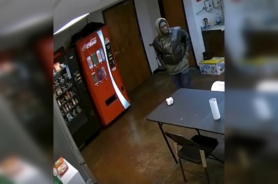 Memphis Warehouse Burglary Prompts Police Search for Suspects