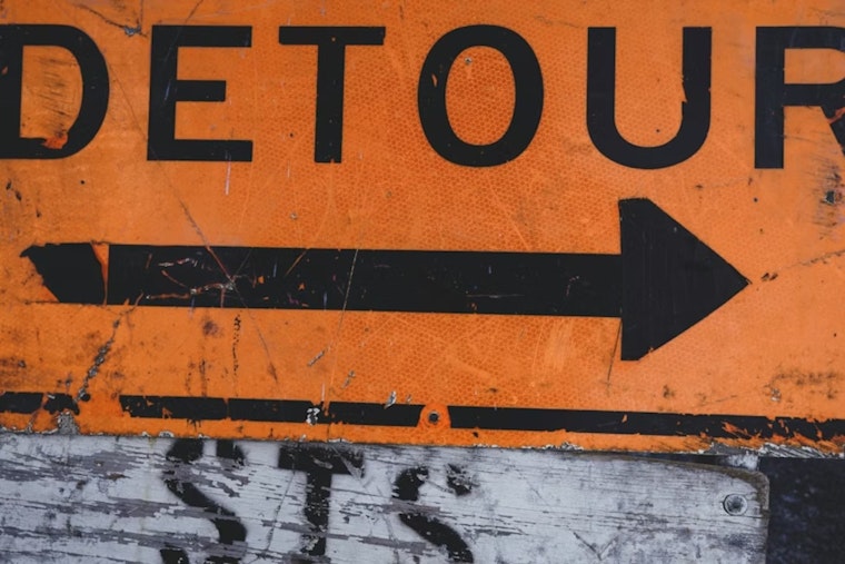 Mentor Commuters Rerouted Amid Malfunctioning Railroad Gates on Hopkins Road