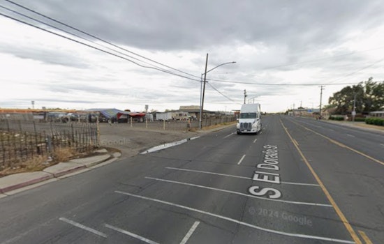 Midday Gunfire Near Stockton Flea Market Leaves 2 Dead, Woman Wounded