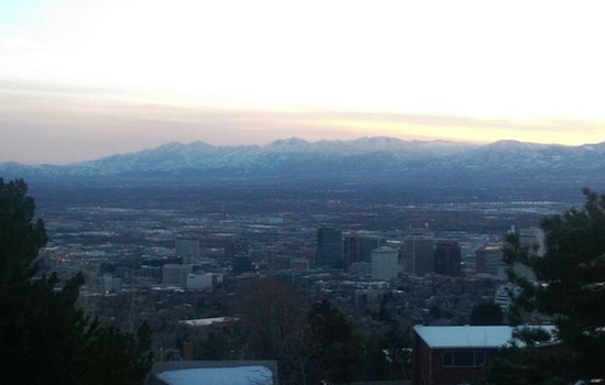 Mild Winter Weather Awaits Salt Lake City Residents with Fluctuating Temps and Hazy Skies