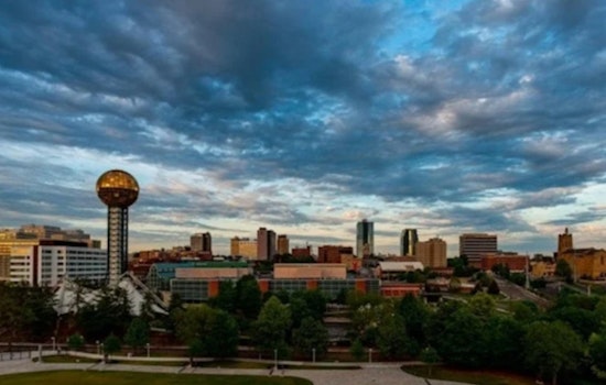 Mild Conditions and Potential Weekend Showers in Knoxville