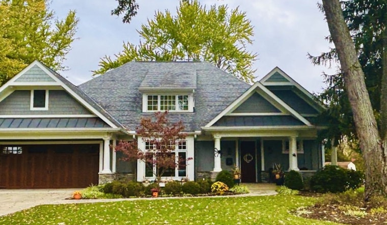 Montgomery Bestows "Seasons of Beauty" Award to David and Kathy Cassady for Festive Fall Home Display