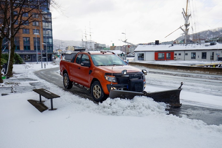 Montgomery County Battles Snowfall: MCDOT Clears Roads Amid Extended Snow Emergency