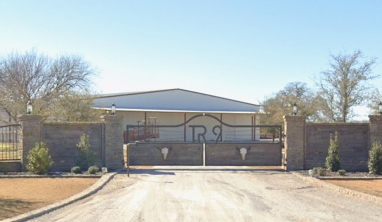 Mystery Houston Couple Snaps Up 860-Acre Horse Haven Outside Weatherford