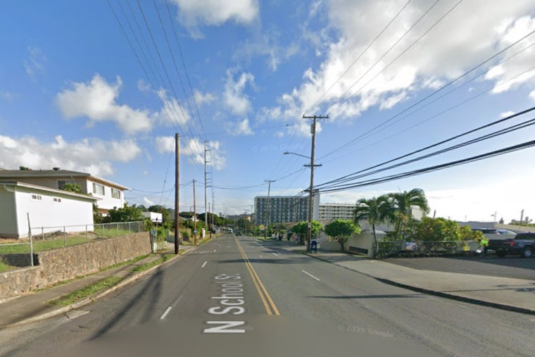 Mystery Mist On Honolulu Bus Triggers Hazmat Scare On N. School Street